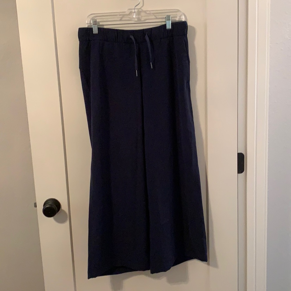 Lululemon Active Street Wear